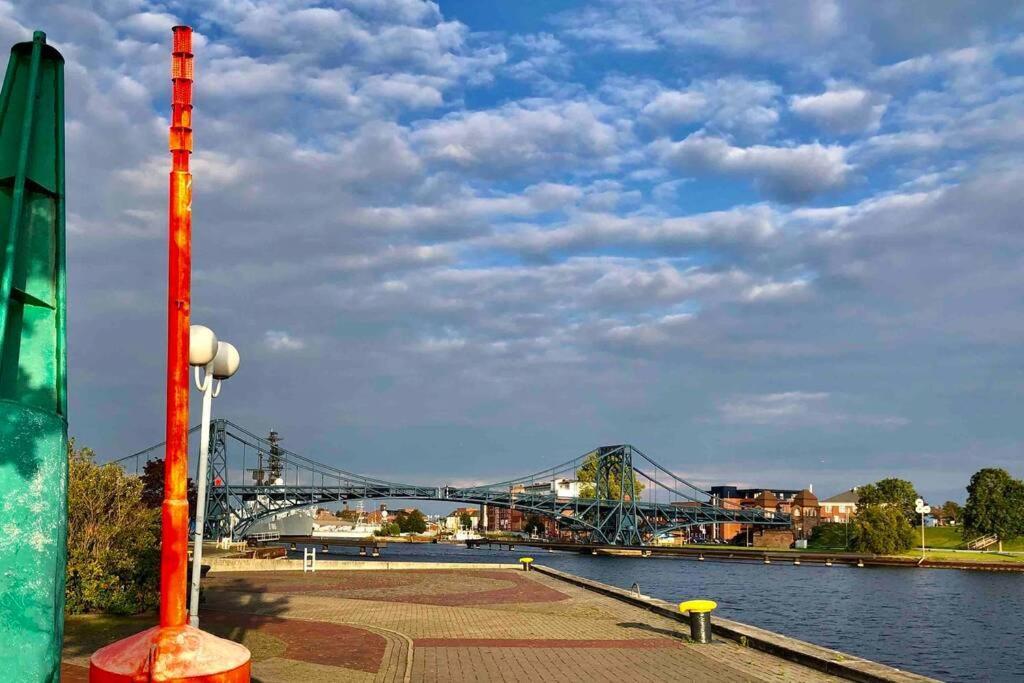 Wilhelms Havenkoje - Gemuetliches Innenstadtappartment Вільгельмсгафен Екстер'єр фото